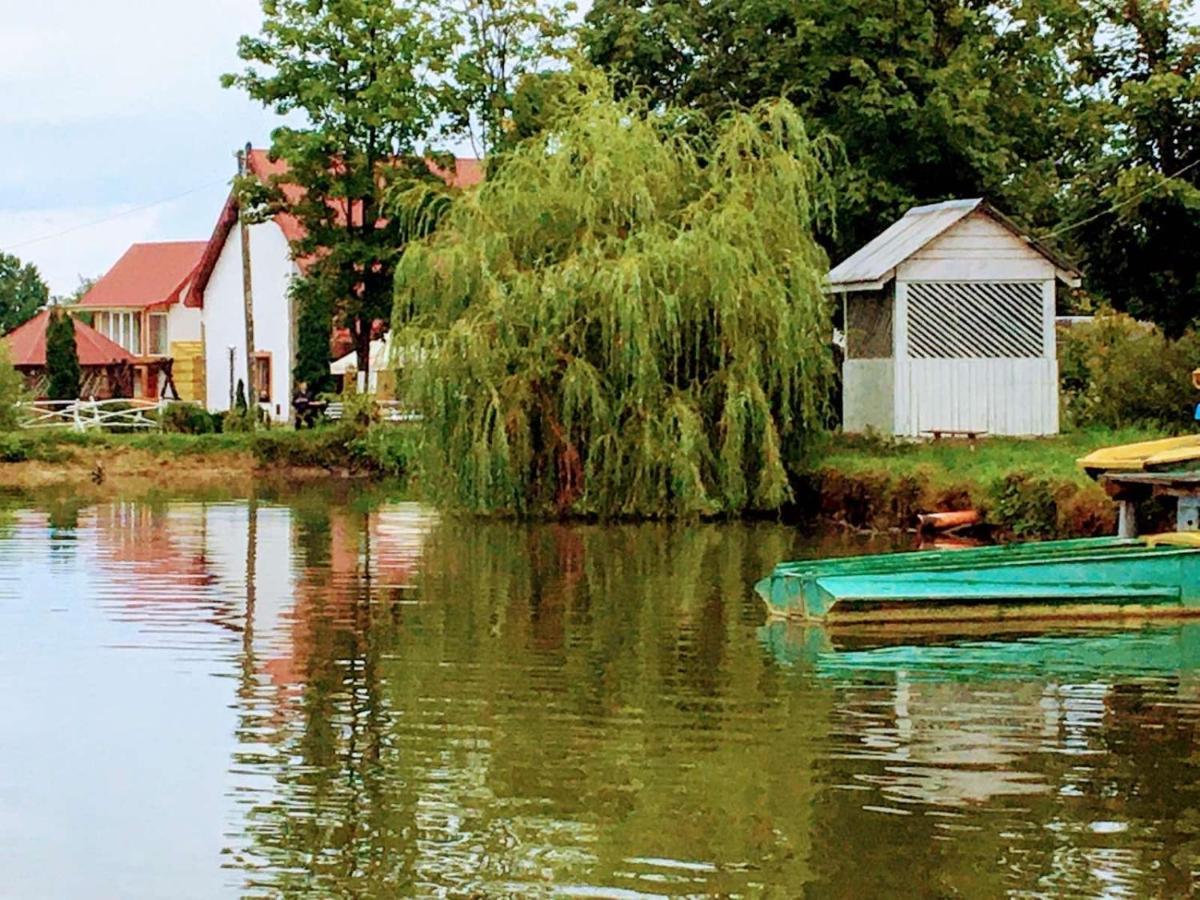 Готель Явір Агро Vyshnivtsi Luaran gambar